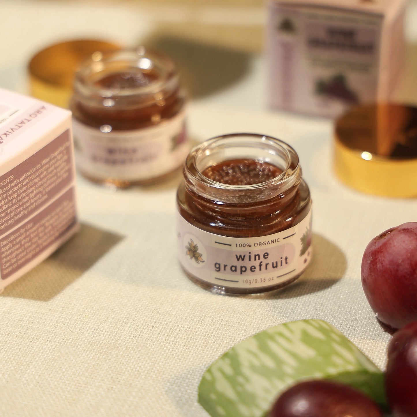 Wine Grapefruit Lip Balm (Non-Tinted Hydration Care) Arotatvika